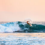 Surfing di Nusa Dua Resorts